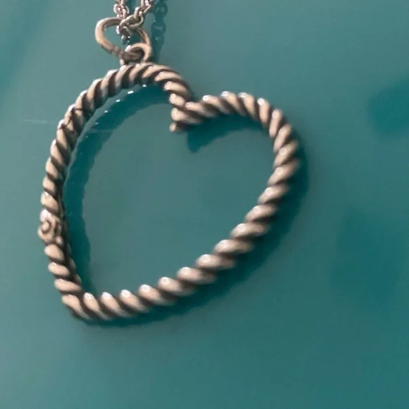 JAMES AVERY NEW Heart Charm SS Necklace 30” - Picture 6 of 10